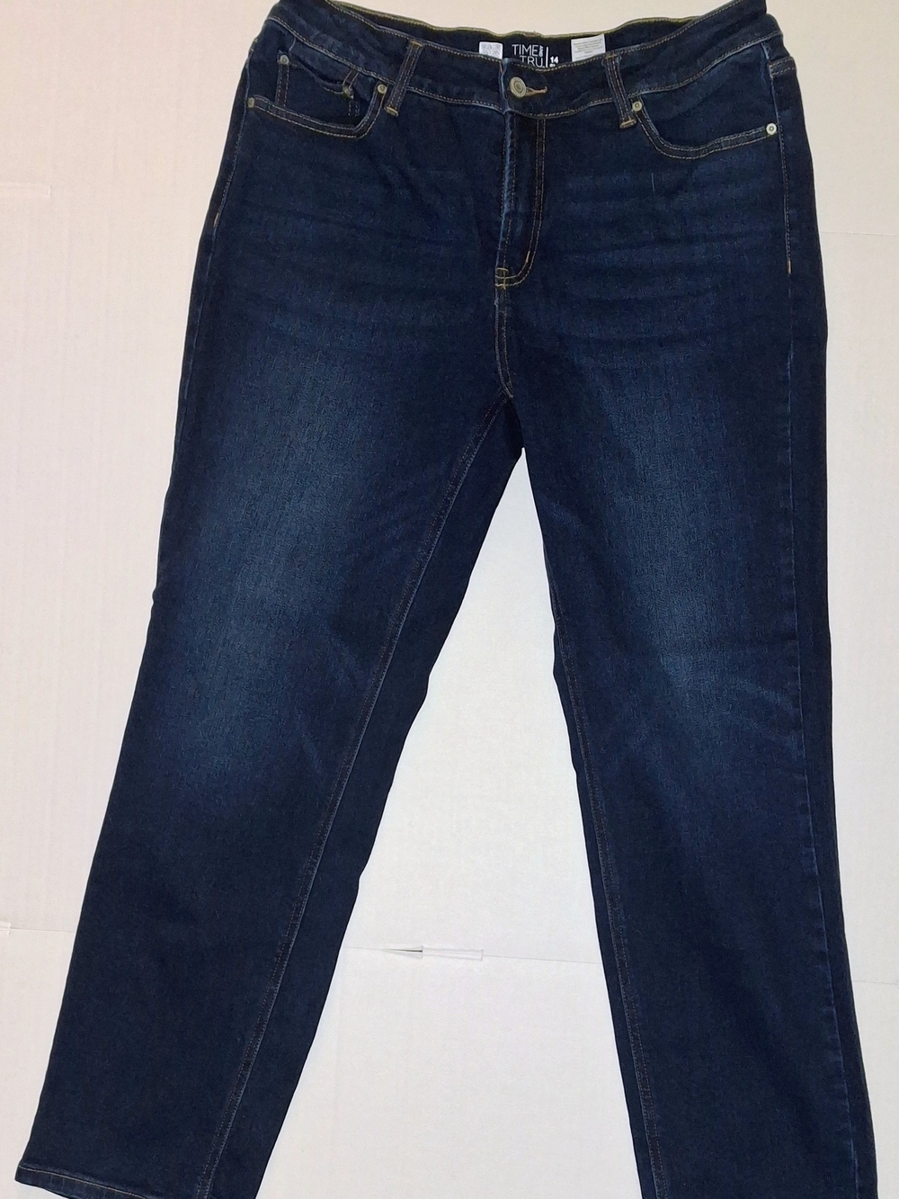 Time and Tru Men's Dark Blue Straight-Leg Jeans